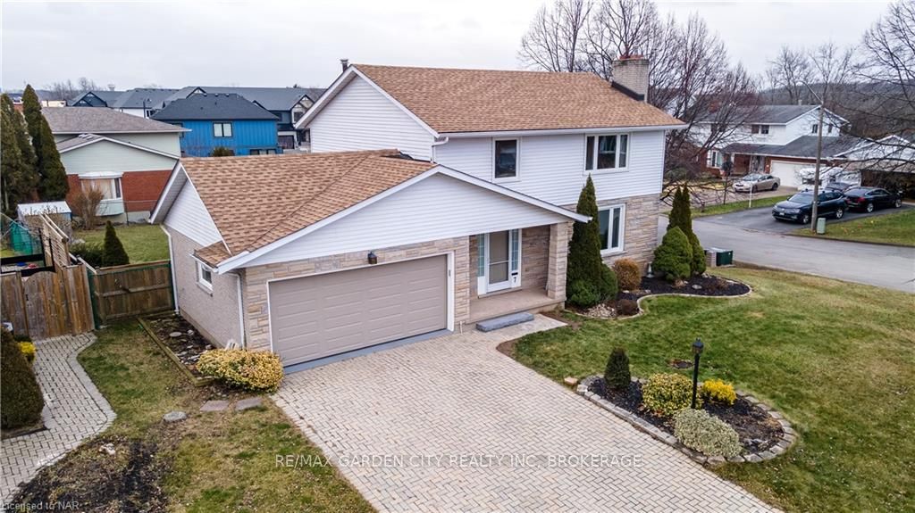 Photo 35 of 7 Dobbie Road, Thorold, Confederation Heights — HOMEH