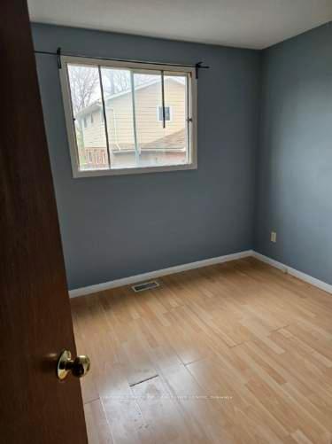 Photo 8 of Unit BEDRM 1, 3 Baxter Crescent, Thorold, Confederation Heights — HOMEH