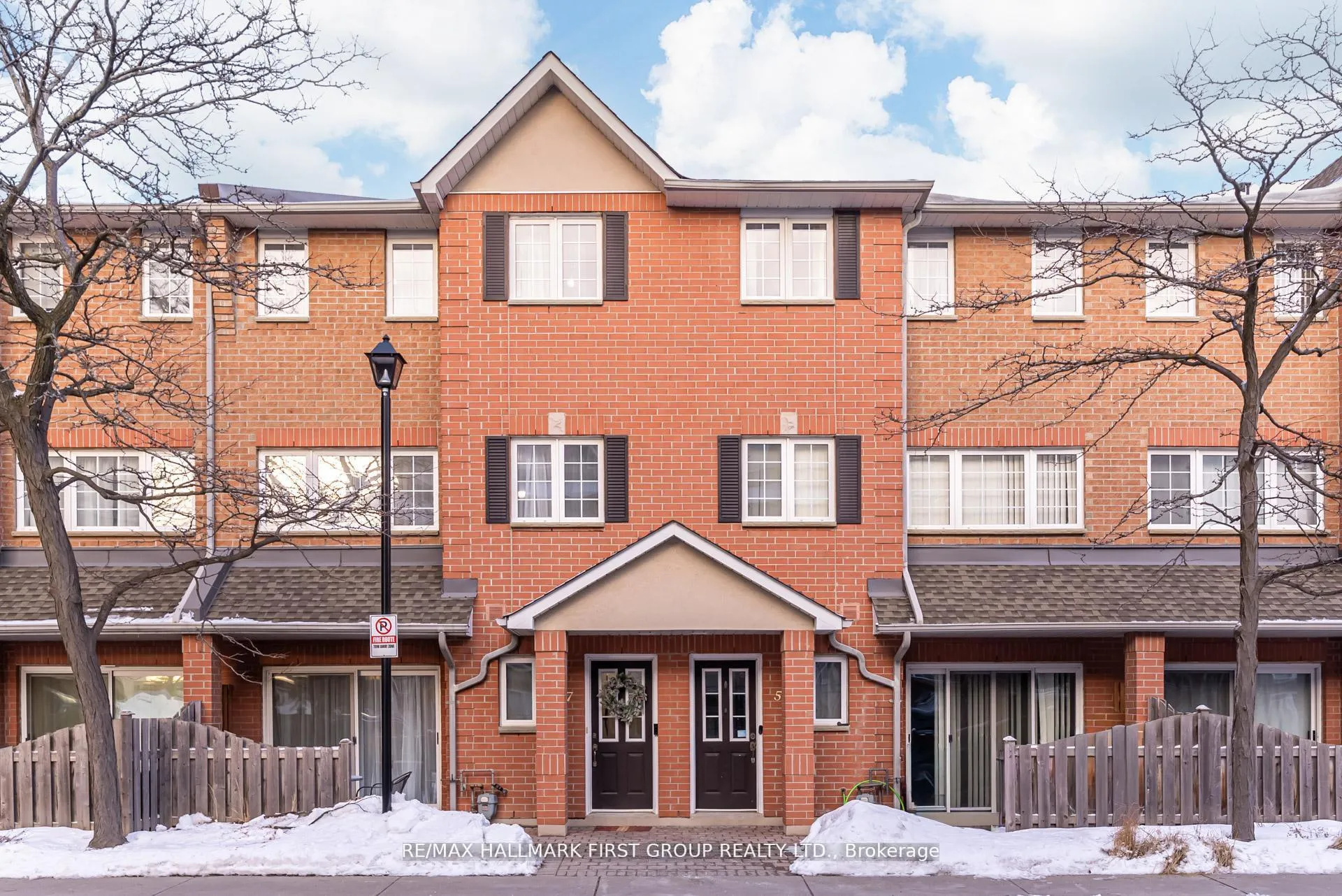 Front of Unit 507, 1400 The Esplanade N