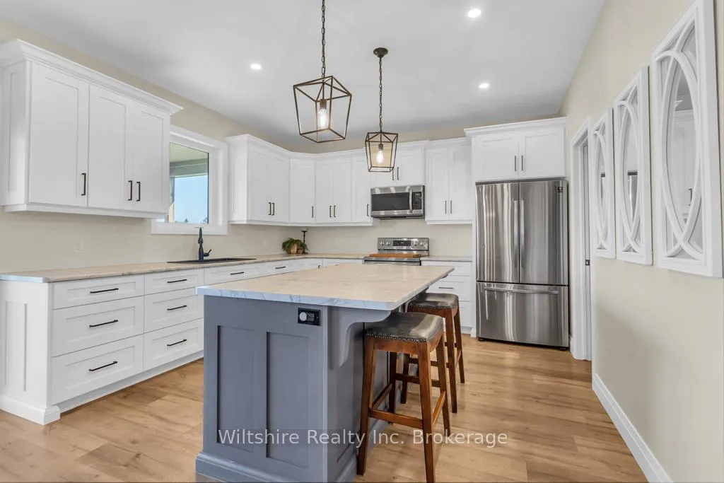 Photo 3 of 56524 Heritage Line, Bayham, Rural Bayham — HOMEH