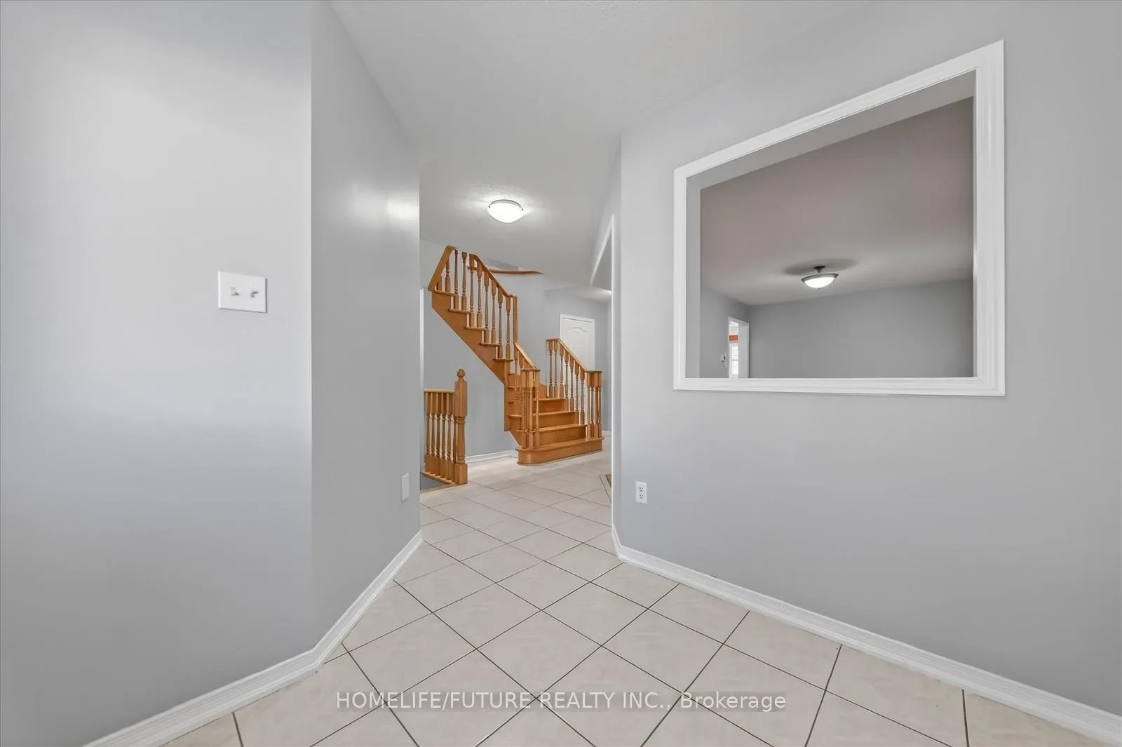 Photo 7 of 29 Riverplace Crescent, Brampton, Bram East — HOMEH