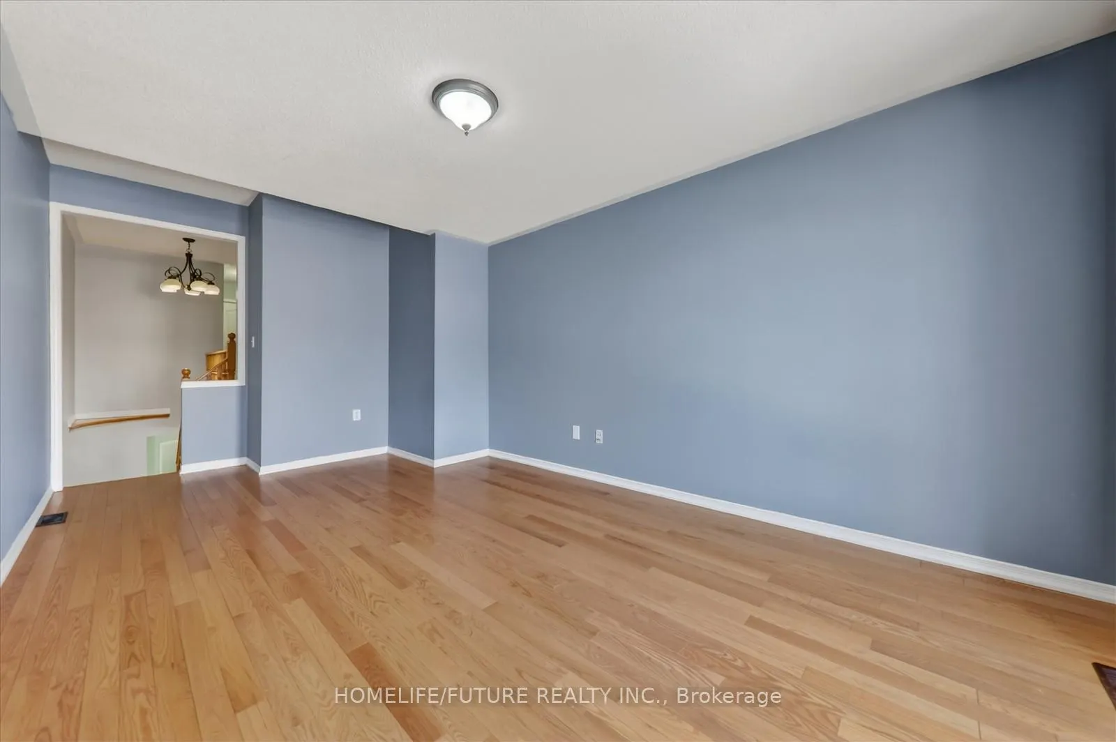 Photo 20 of 29 Riverplace Crescent, Brampton, Bram East — HOMEH