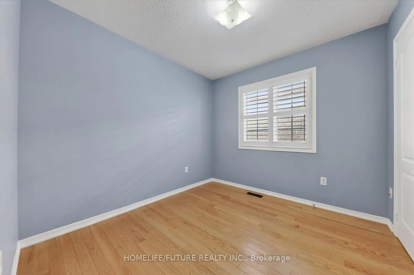 Photo 25 of 29 Riverplace Crescent, Brampton, Bram East — HOMEH