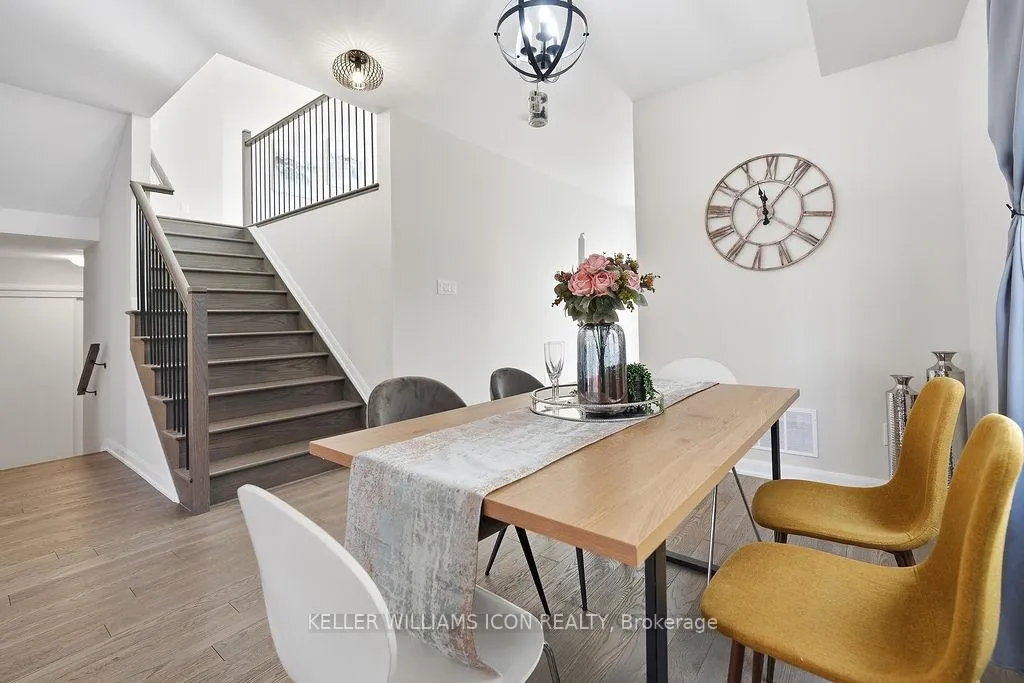 Photo 9 of 808 Cappamore Drive, Ottawa, Barrhaven - Half Moon Bay — HOMEH