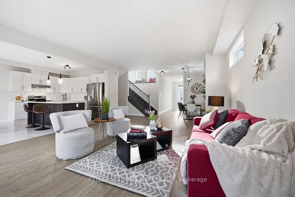 Photo 13 of 808 Cappamore Drive, Ottawa, Barrhaven - Half Moon Bay — HOMEH