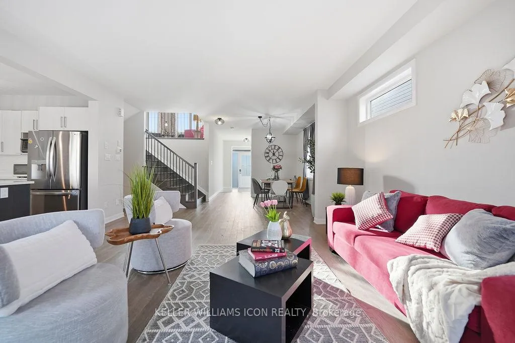 Photo 14 of 808 Cappamore Drive, Ottawa, Barrhaven - Half Moon Bay — HOMEH