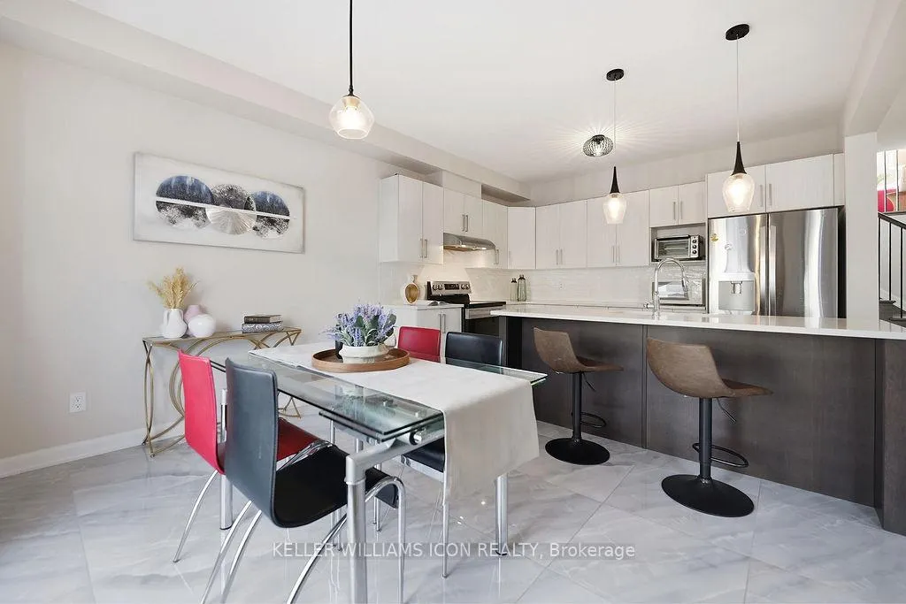 Photo 20 of 808 Cappamore Drive, Ottawa, Barrhaven - Half Moon Bay — HOMEH