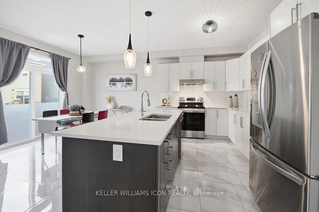 Photo 24 of 808 Cappamore Drive, Ottawa, Barrhaven - Half Moon Bay — HOMEH