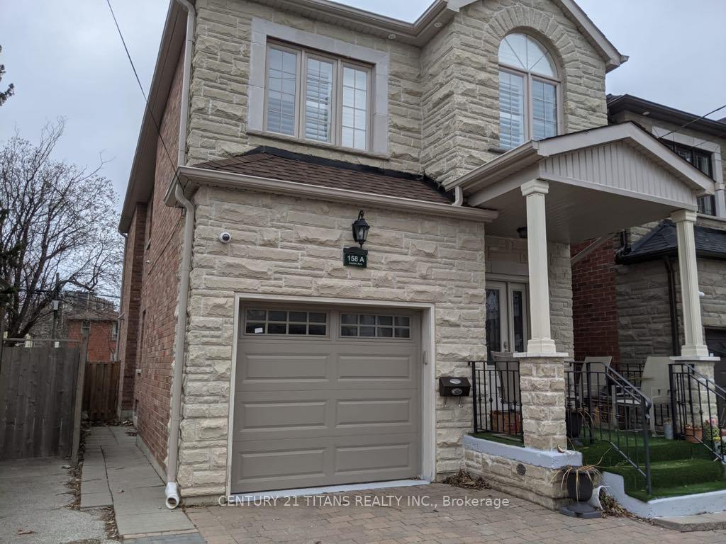 Front of 158 A Leyton Avenue
