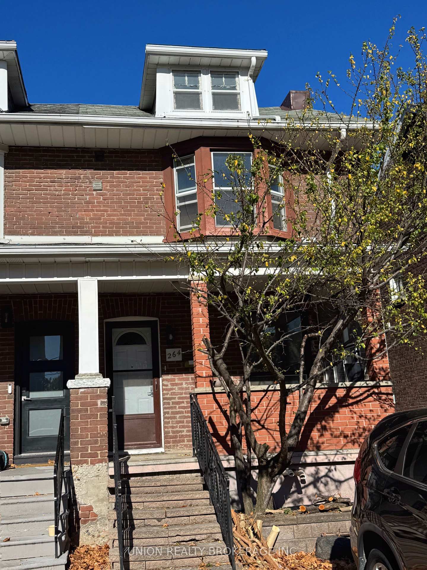 Photo 1 of Unit #Main, 264 Strathmore Boulevard, Toronto, Danforth — HOMEH