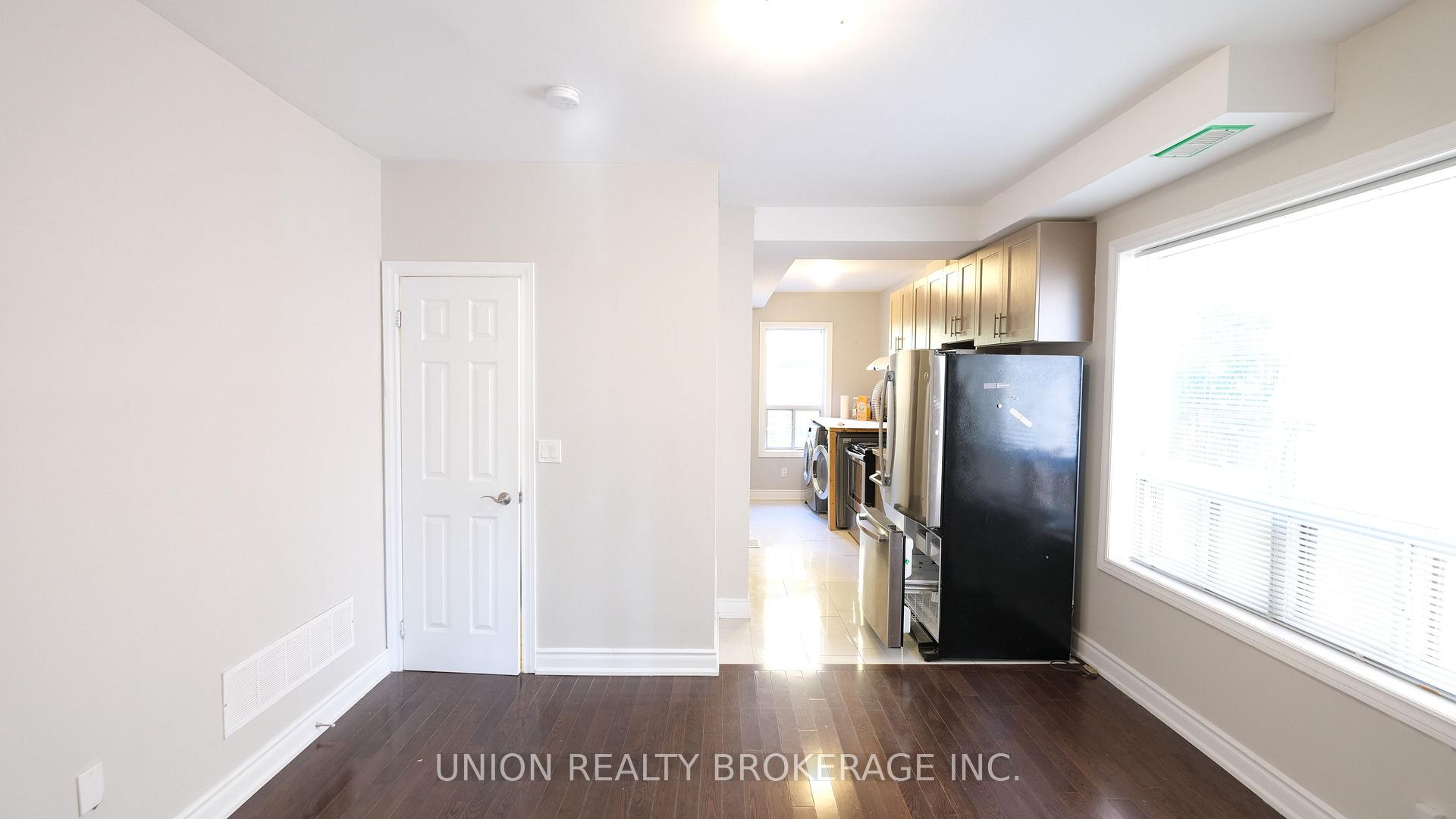 Photo 5 of Unit #Main, 264 Strathmore Boulevard, Toronto, Danforth — HOMEH
