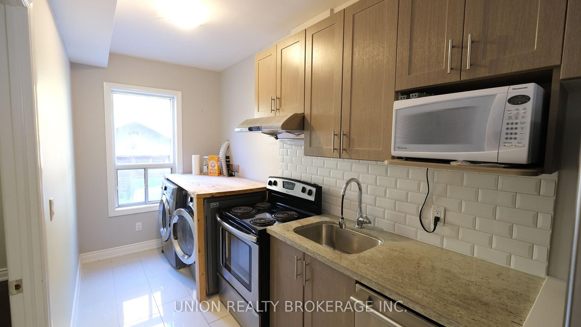 Photo 7 of Unit #Main, 264 Strathmore Boulevard, Toronto, Danforth — HOMEH