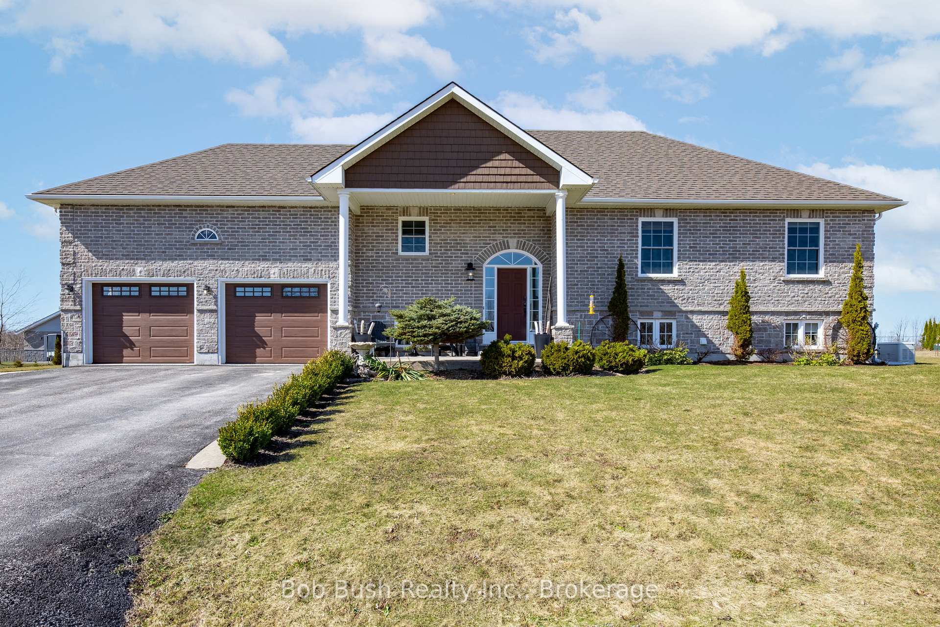 Photo 2 of 38 Asselin Drive, Tiny, Rural Tiny — HOMEH