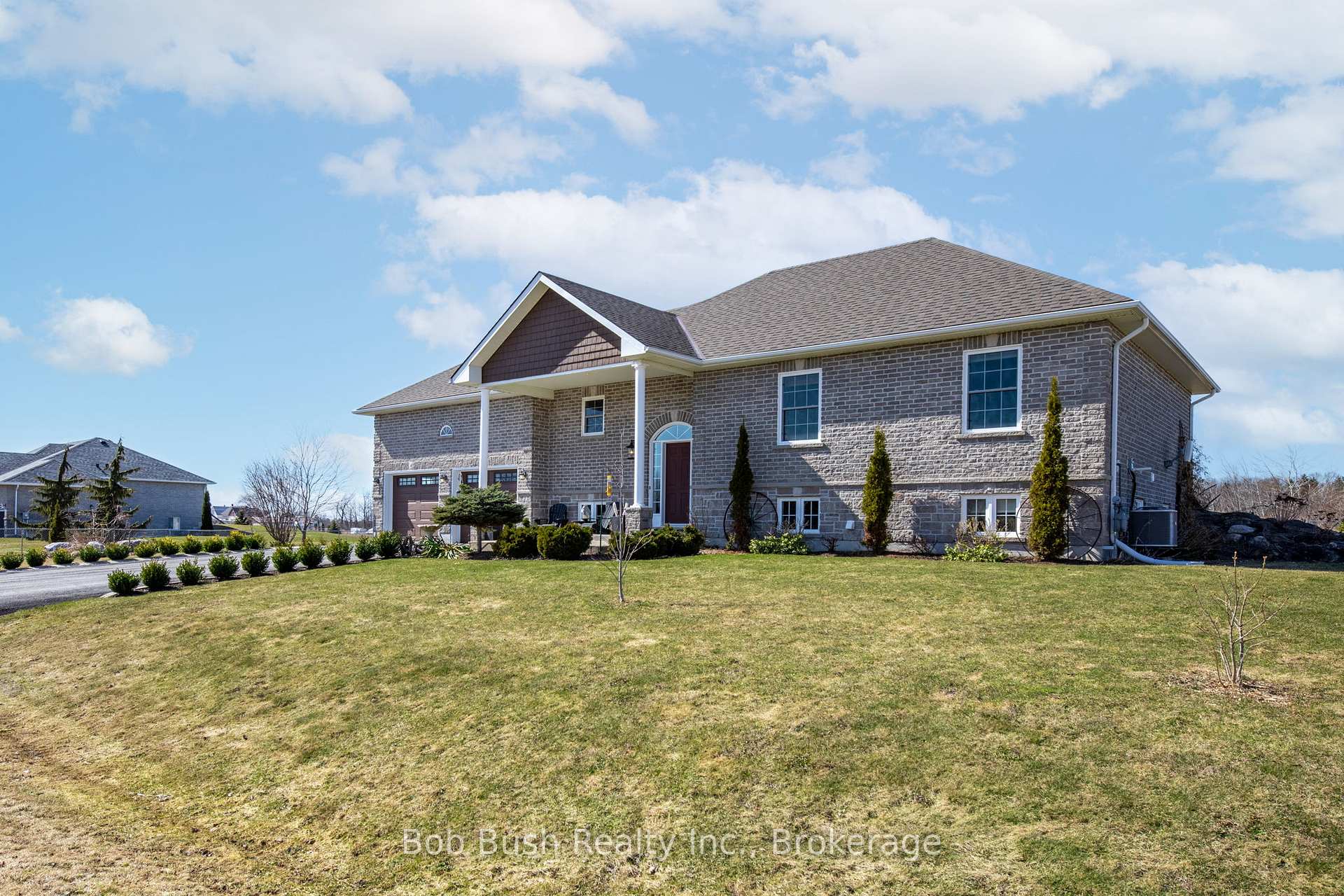Photo 3 of 38 Asselin Drive, Tiny, Rural Tiny — HOMEH