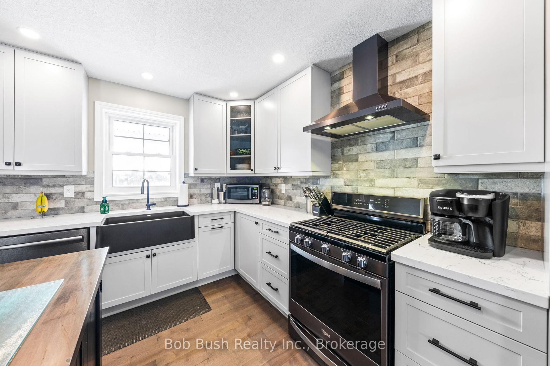 Photo 12 of 38 Asselin Drive, Tiny, Rural Tiny — HOMEH