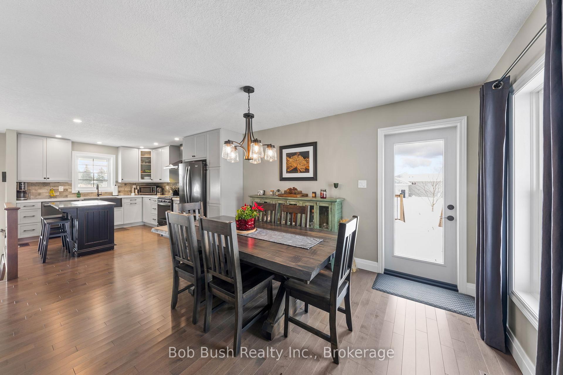 Photo 14 of 38 Asselin Drive, Tiny, Rural Tiny — HOMEH