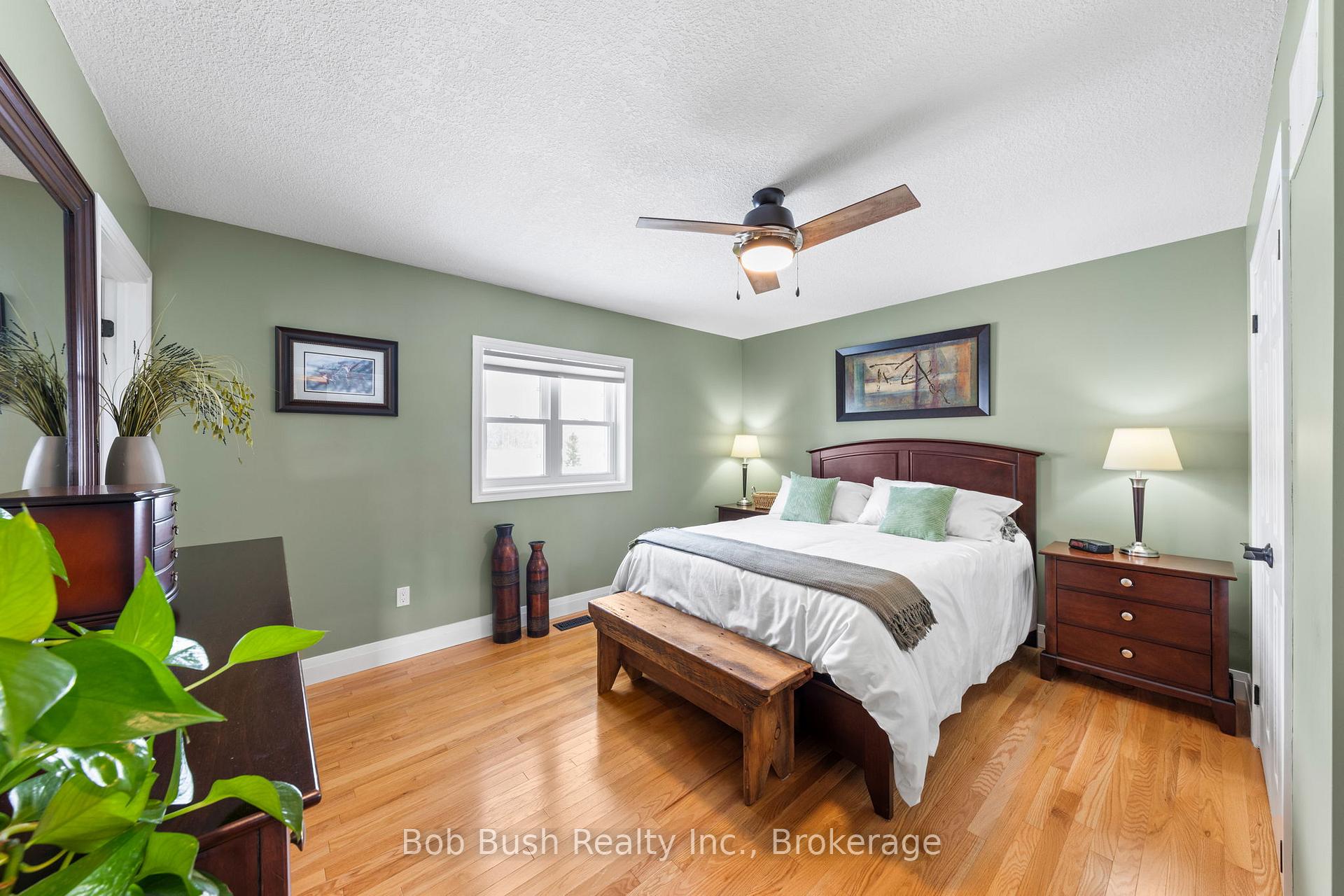 Photo 18 of 38 Asselin Drive, Tiny, Rural Tiny — HOMEH