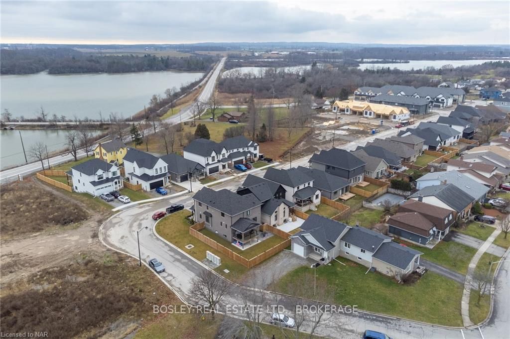 Photo 24 of 4 Ivy Crescent, Thorold, Confederation Heights — HOMEH