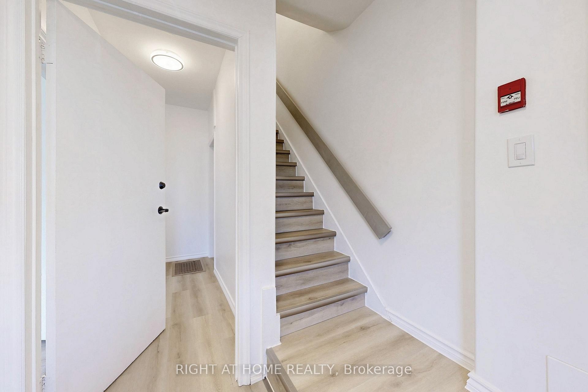 Photo 6 of Unit 1, 656 Crawford Street, Toronto, Palmerston-Little Italy — HOMEH