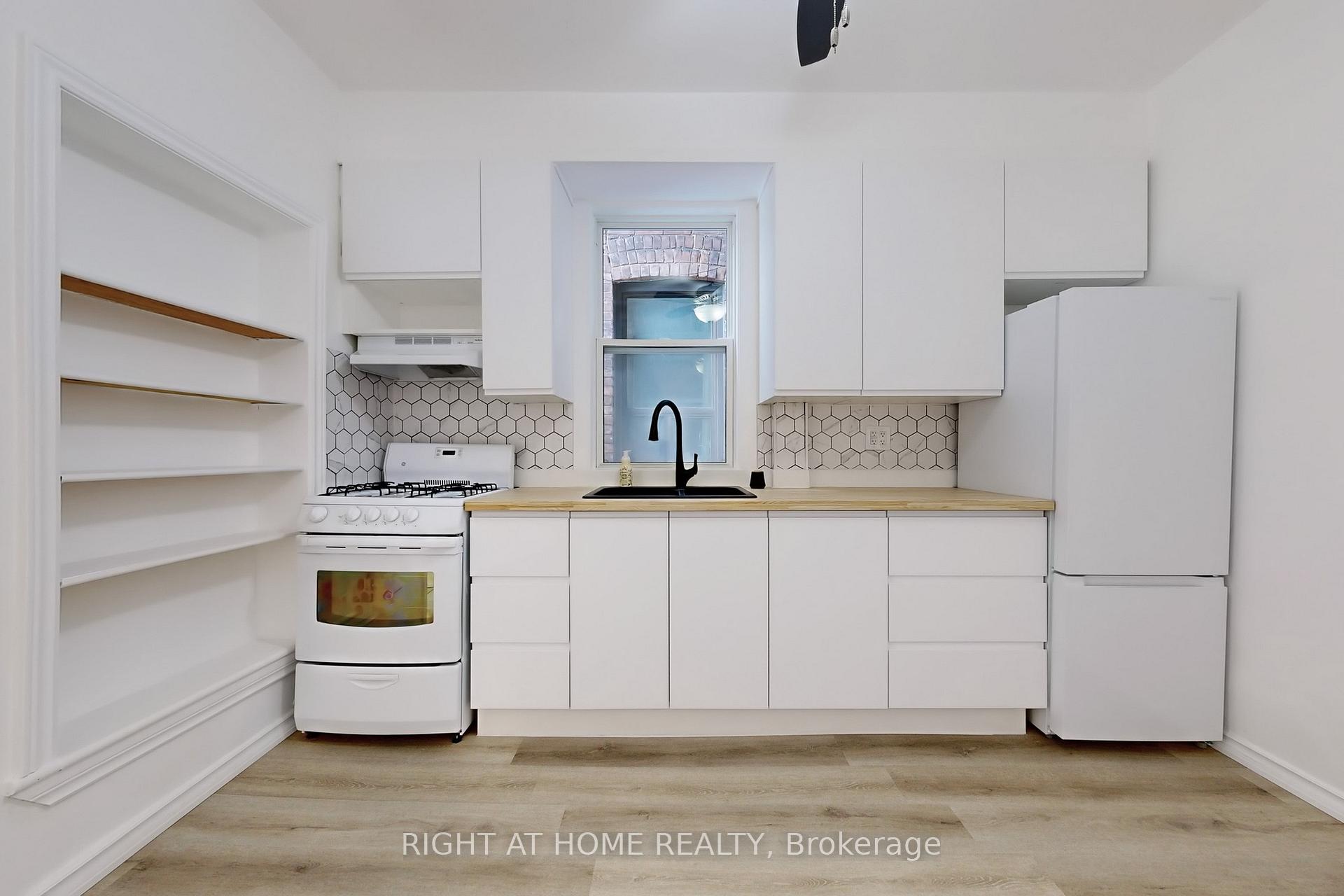 Photo 15 of Unit 1, 656 Crawford Street, Toronto, Palmerston-Little Italy — HOMEH