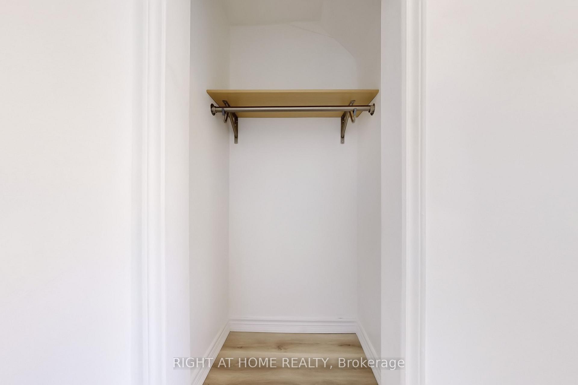 Photo 17 of Unit 1, 656 Crawford Street, Toronto, Palmerston-Little Italy — HOMEH
