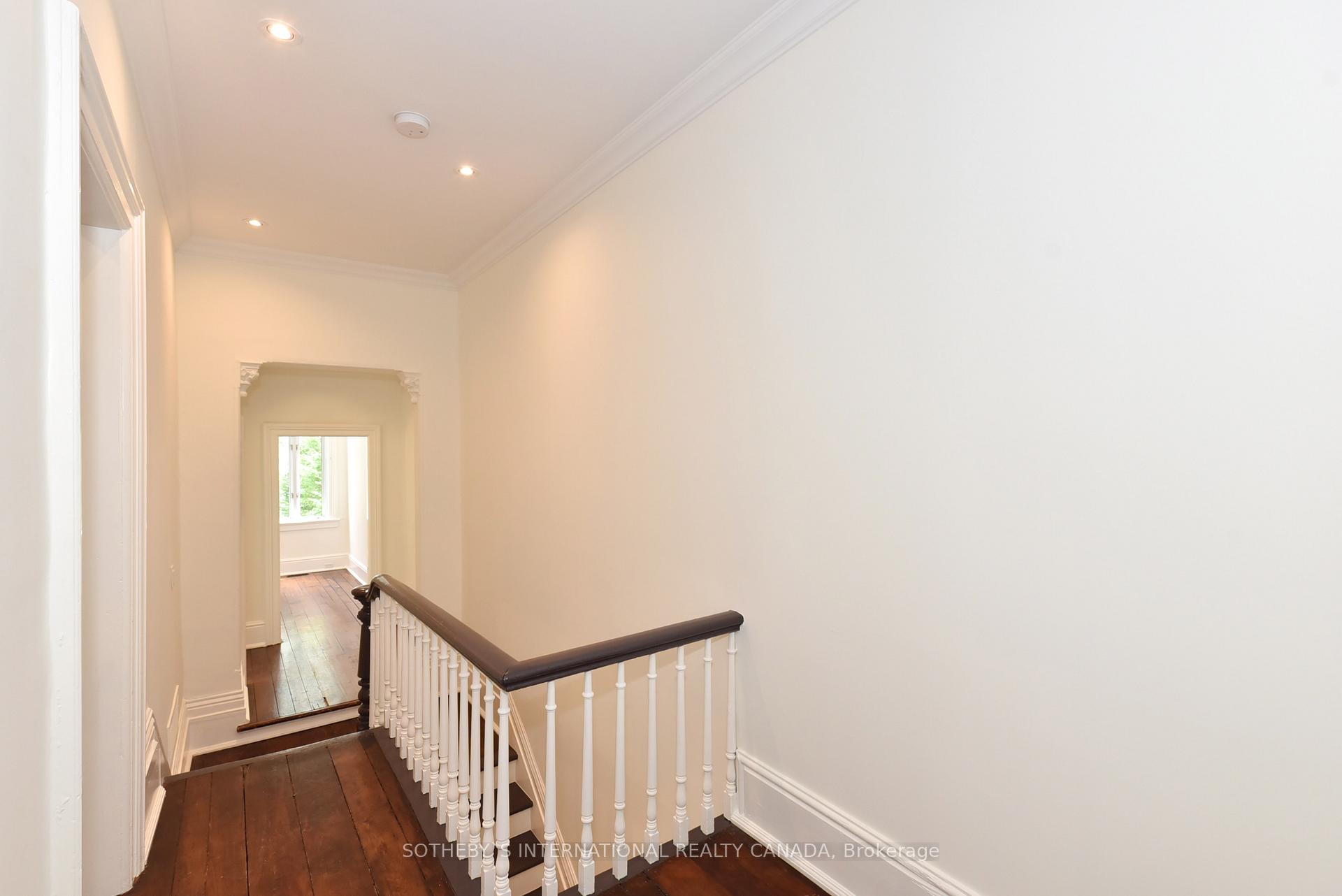 Photo 12 of 29 Lowther Avenue, Toronto, The Annex — HOMEH