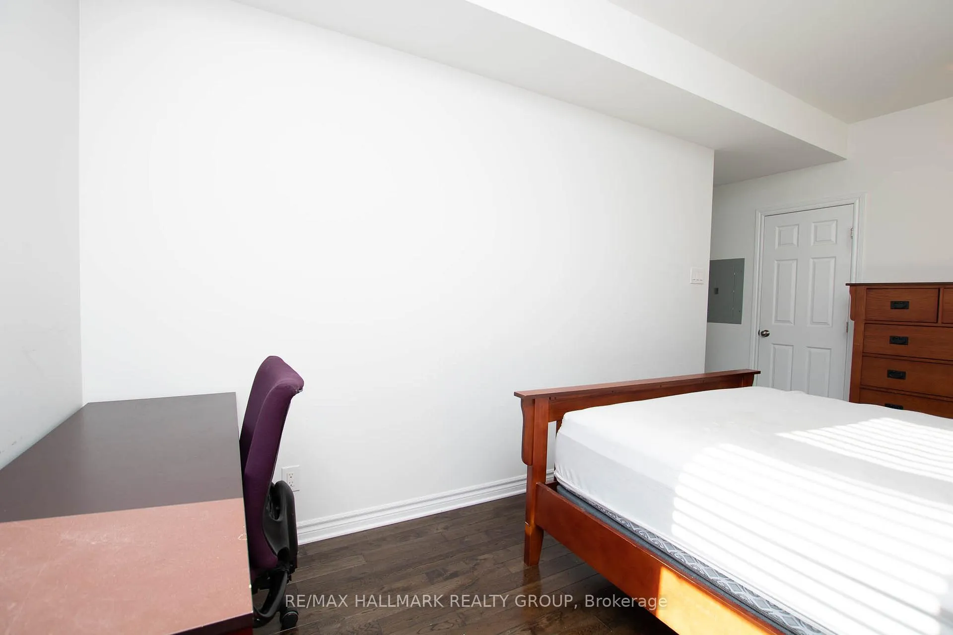 Photo 26 of Unit H, 314 Everest Private, Ottawa, Elmvale Acres — HOMEH