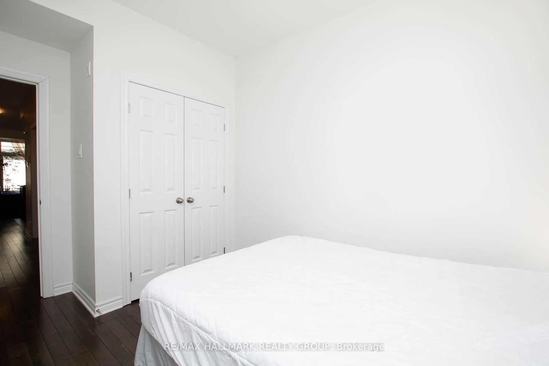 Photo 30 of Unit H, 314 Everest Private, Ottawa, Elmvale Acres — HOMEH