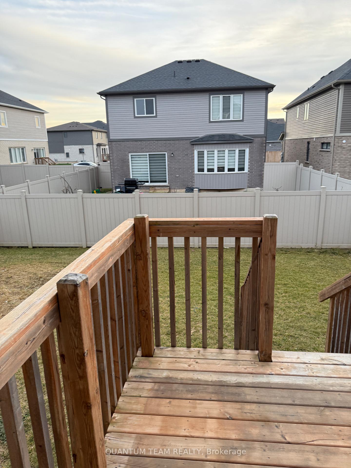 Photo 14 of Unit Upper, 27 Overholt Drive, Thorold, Hurricane/Merrittville — HOMEH