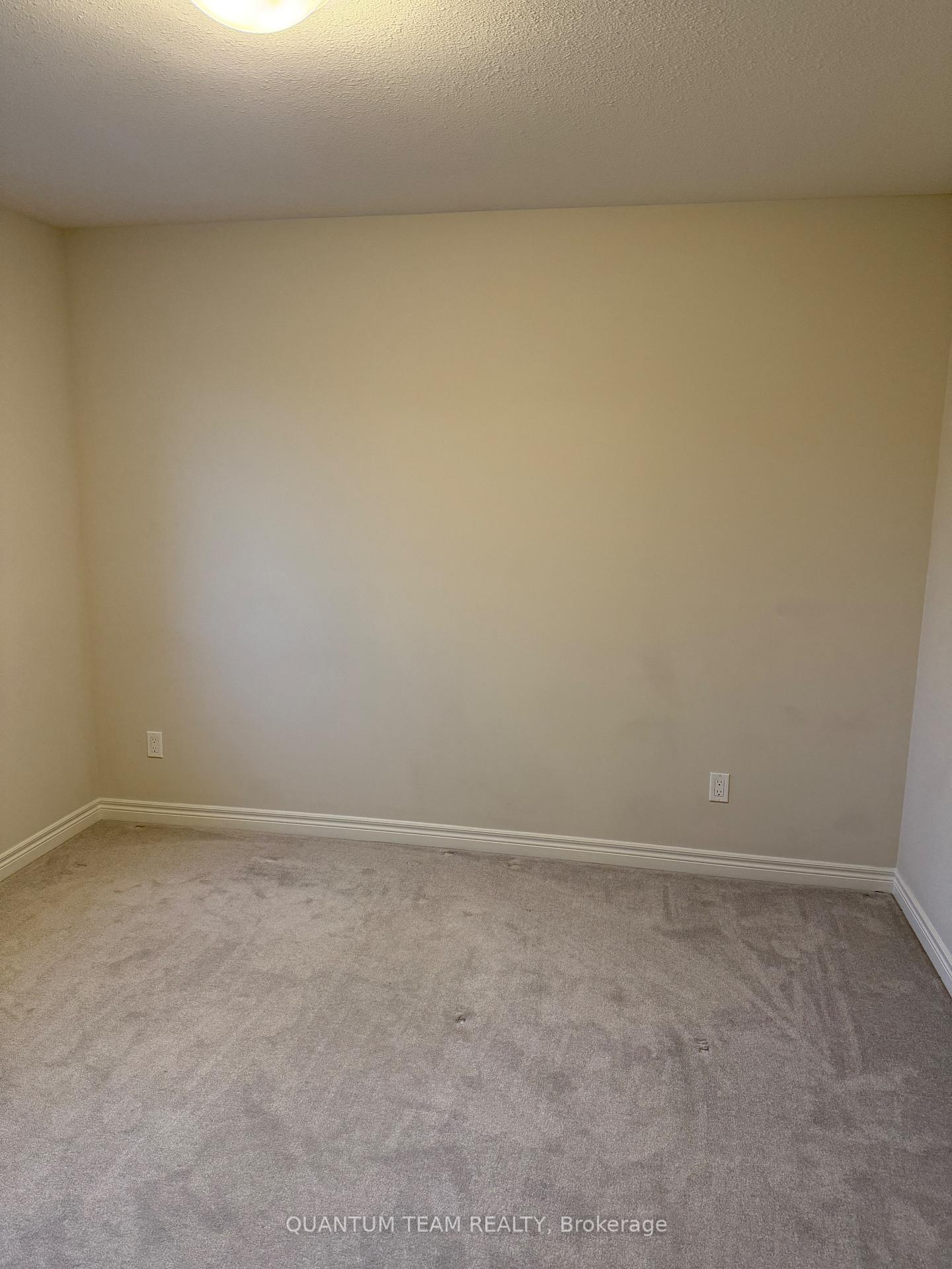Photo 27 of Unit Upper, 27 Overholt Drive, Thorold, Hurricane/Merrittville — HOMEH