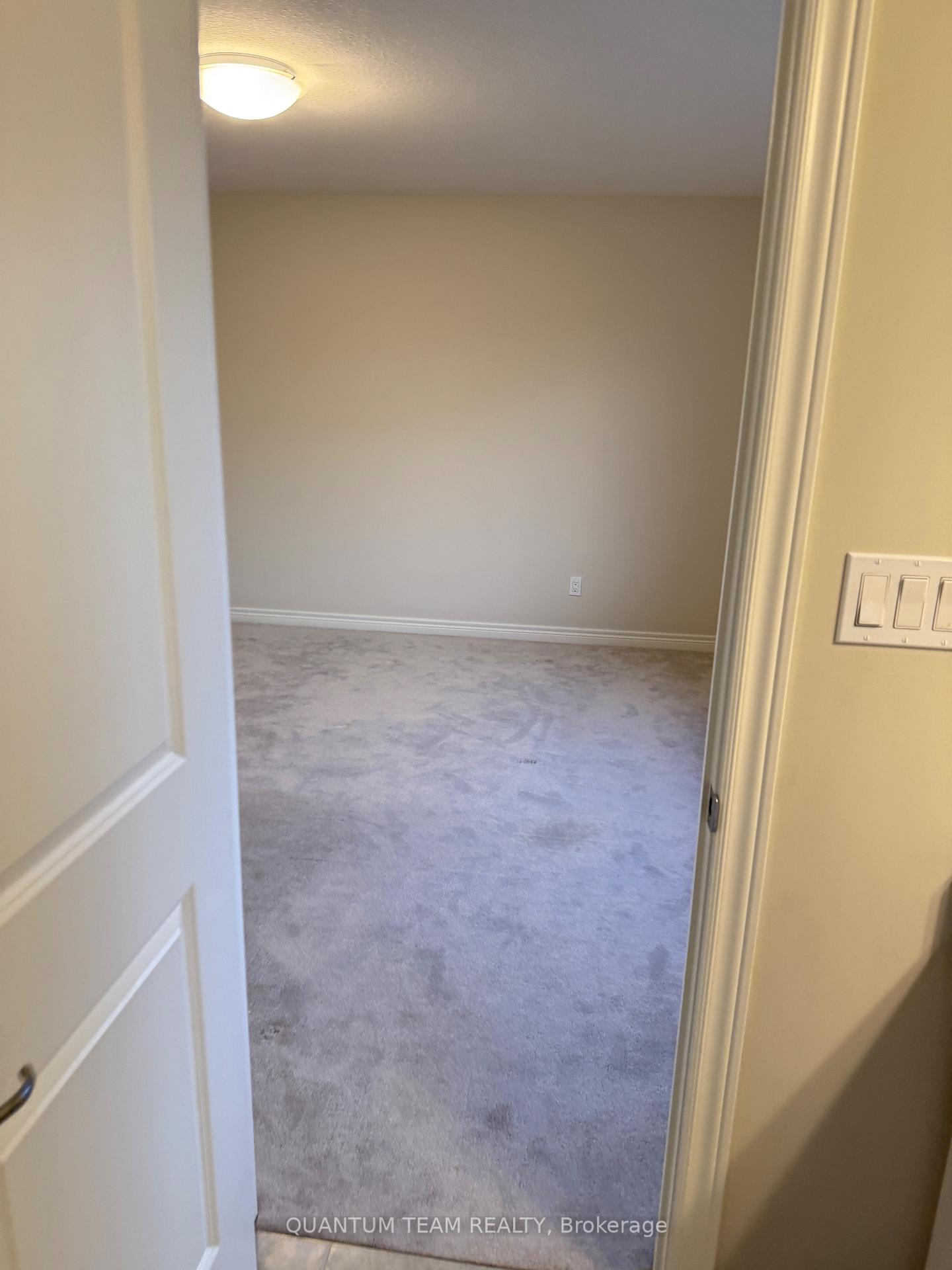Photo 34 of Unit Upper, 27 Overholt Drive, Thorold, Hurricane/Merrittville — HOMEH