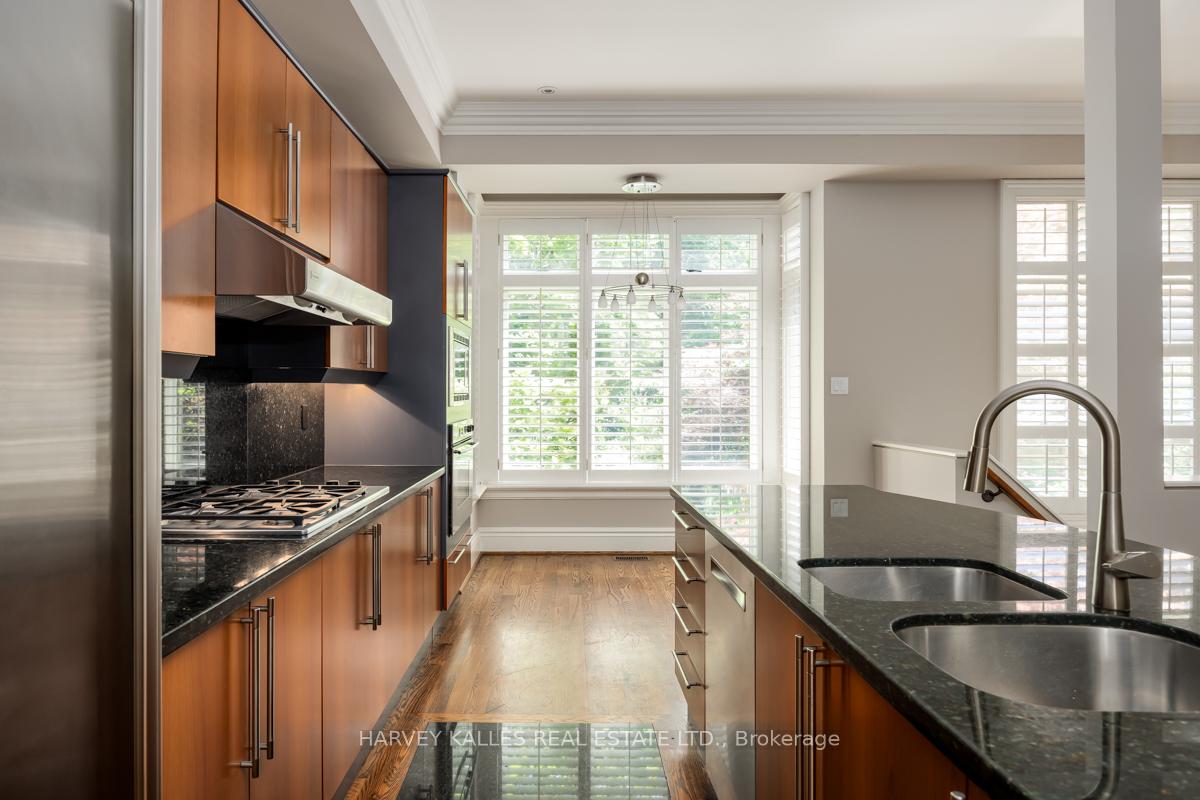 Photo 16 of 171B Balmoral Avenue, Toronto, Casa Loma — HOMEH
