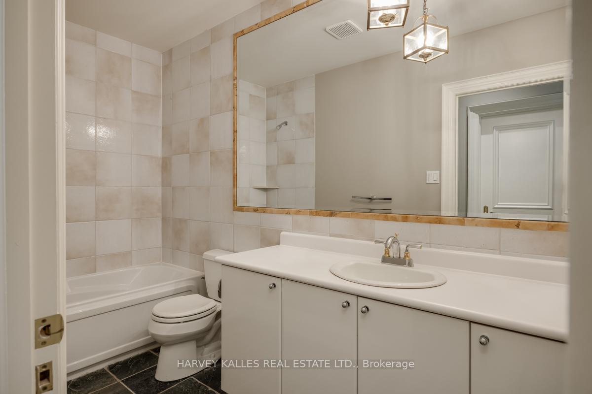 Photo 34 of 171B Balmoral Avenue, Toronto, Casa Loma — HOMEH