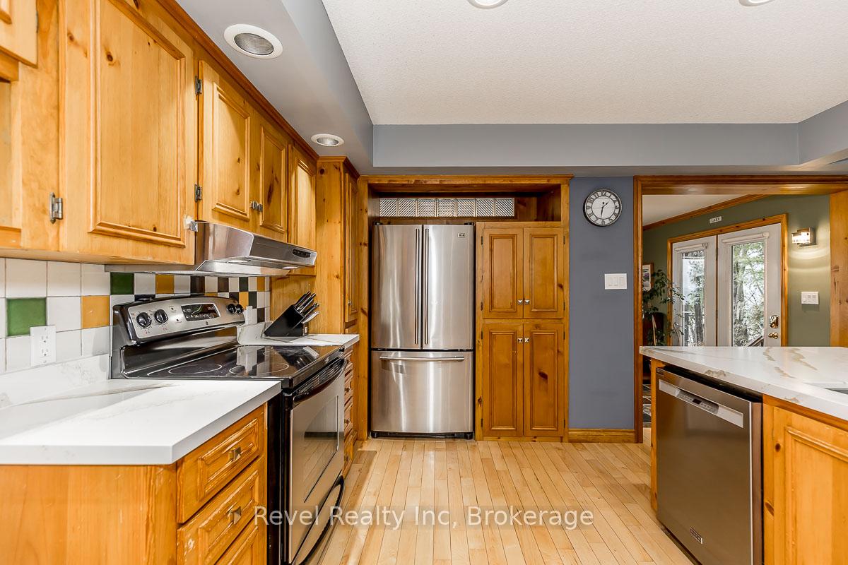 Photo 9 of 8 Willow Drive, Tiny, Rural Tiny — HOMEH