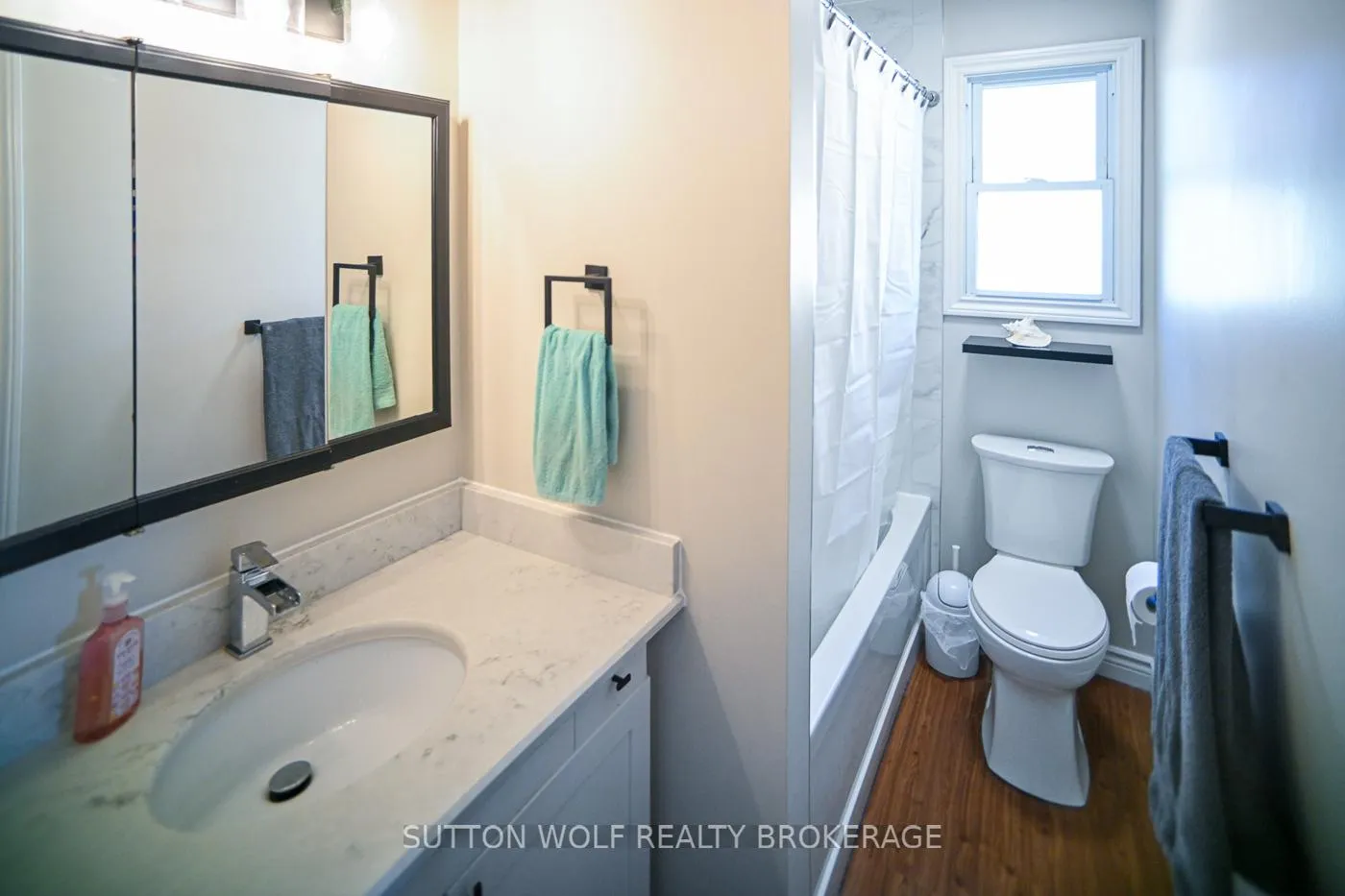 Photo 15 of 2272 Bentim Road, Strathroy-Caradoc, Mount Brydges — HOMEH
