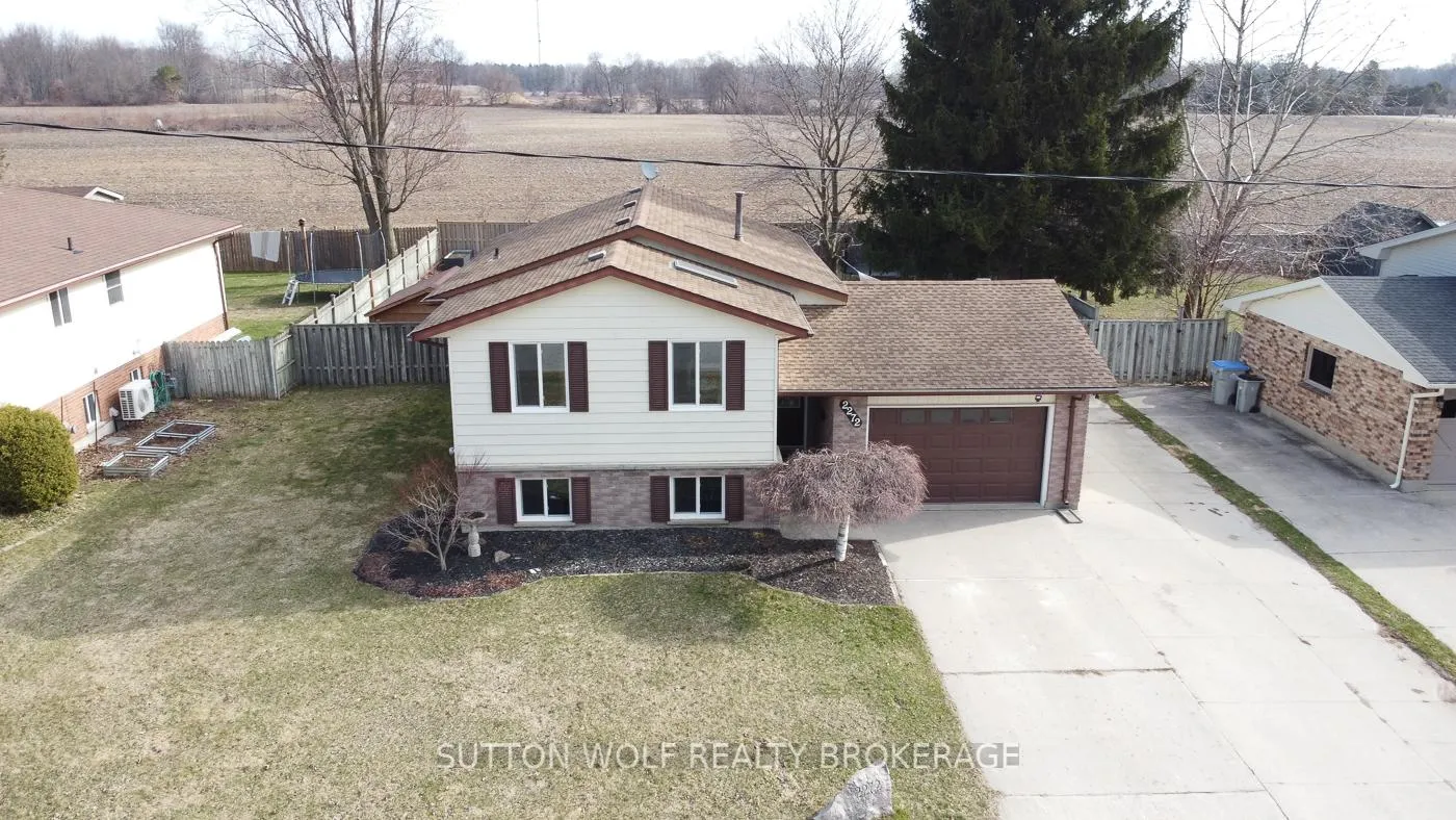 Photo 41 of 2272 Bentim Road, Strathroy-Caradoc, Mount Brydges — HOMEH