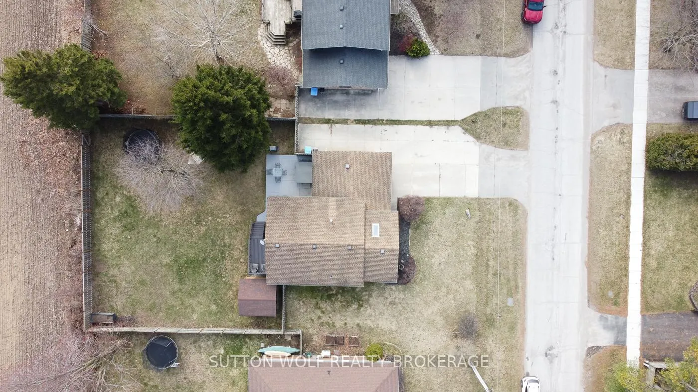 Photo 46 of 2272 Bentim Road, Strathroy-Caradoc, Mount Brydges — HOMEH