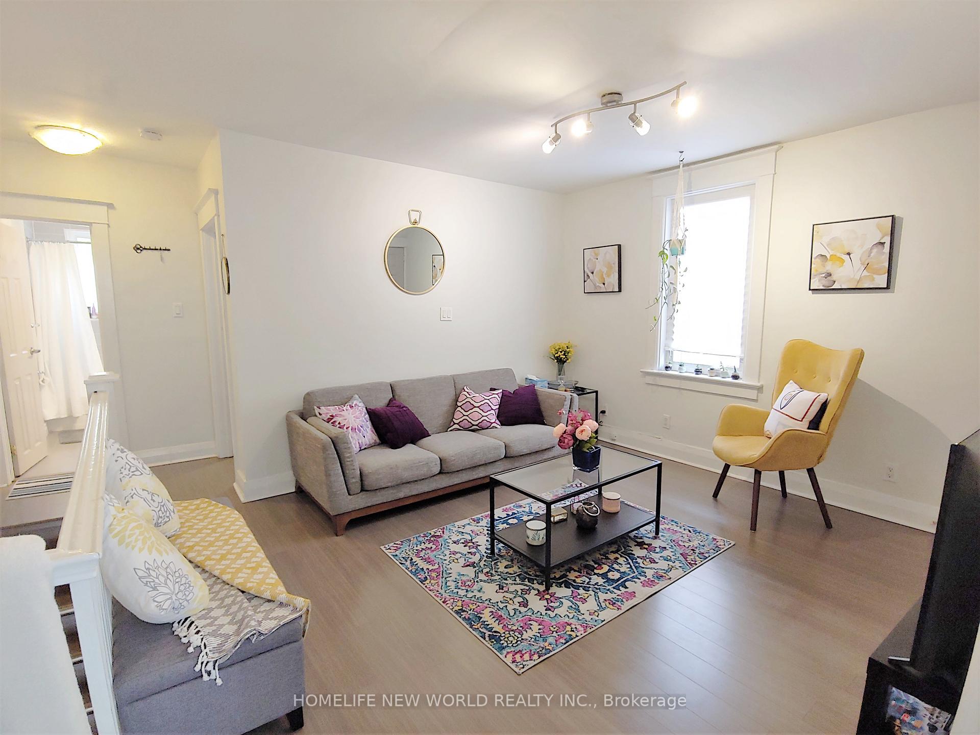 Photo 2 of Unit 2nd, 566 Glebeholme Boulevard, Toronto, Danforth — HOMEH