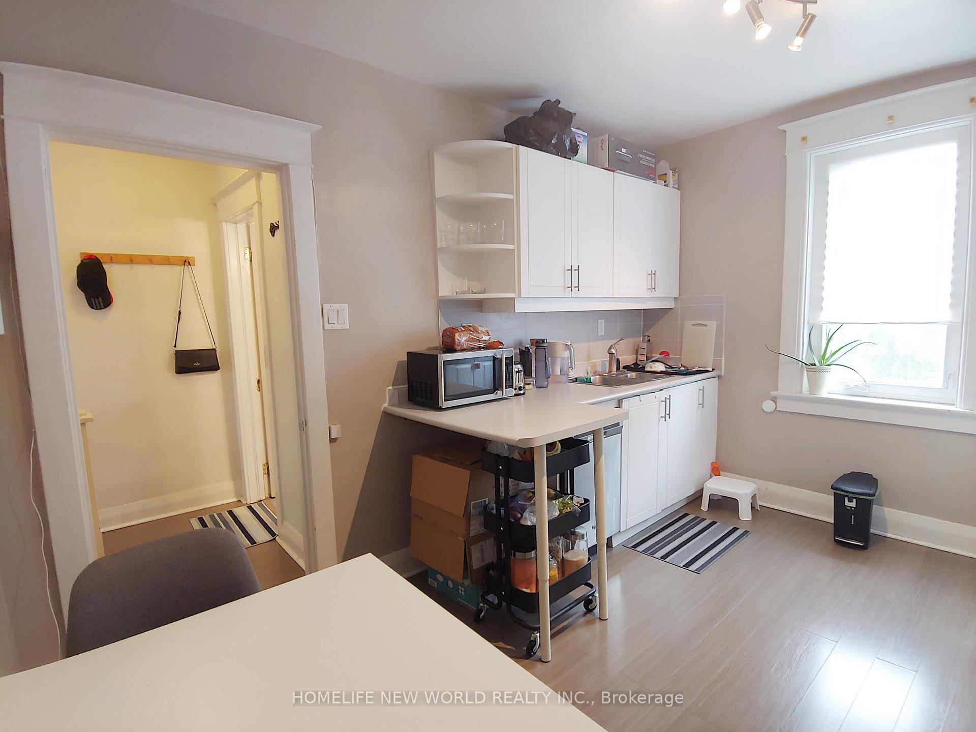 Photo 4 of Unit 2nd, 566 Glebeholme Boulevard, Toronto, Danforth — HOMEH