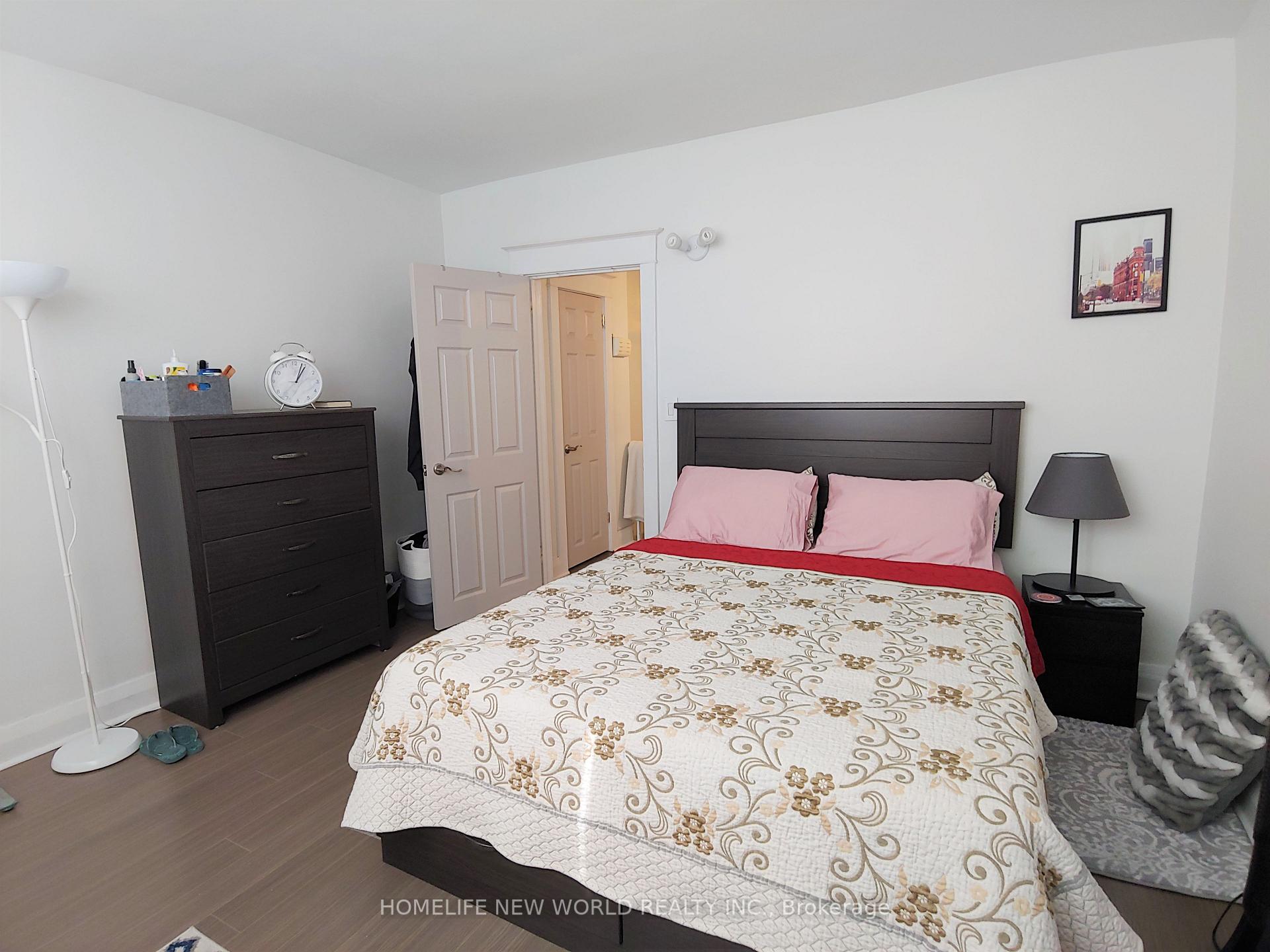 Photo 6 of Unit 2nd, 566 Glebeholme Boulevard, Toronto, Danforth — HOMEH