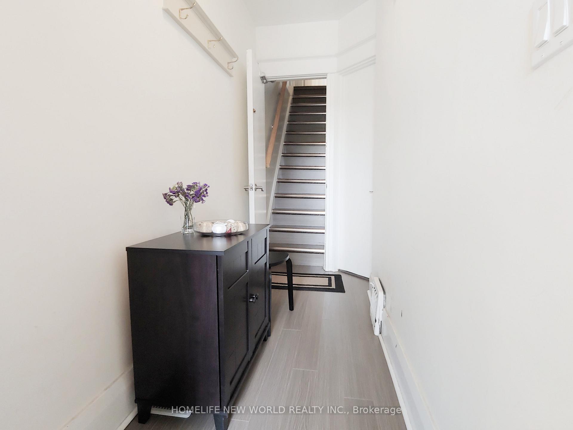 Photo 8 of Unit 2nd, 566 Glebeholme Boulevard, Toronto, Danforth — HOMEH