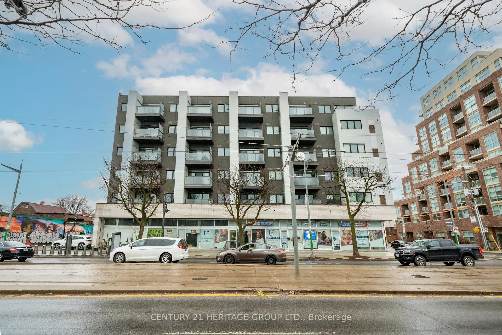 Photo 3 of Unit 610, 385 Osler Street, Toronto, Weston-Pellam Park — HOMEH