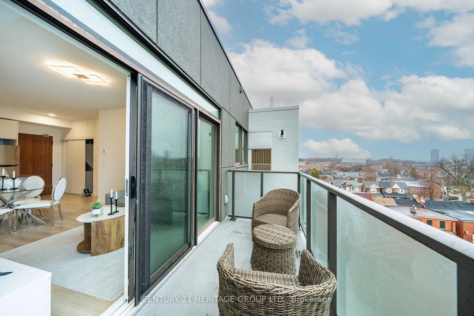 Photo 31 of Unit 610, 385 Osler Street, Toronto, Weston-Pellam Park — HOMEH