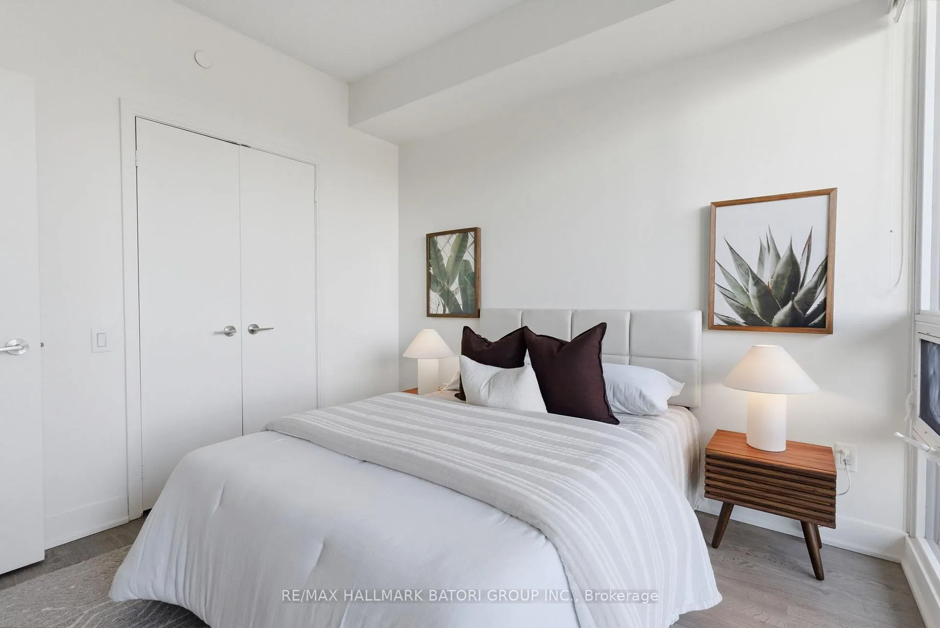 Photo 15 of Unit 706, 30 Roehampton Avenue, Toronto, Mount Pleasant West — HOMEH