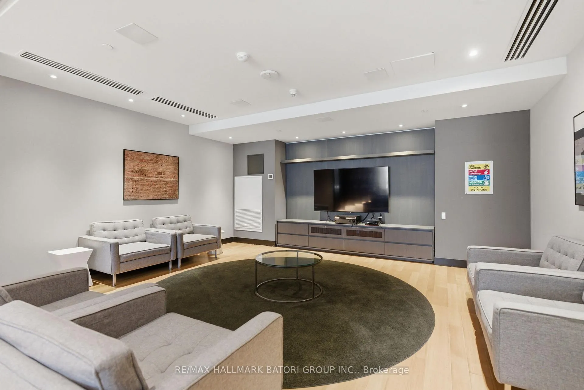 Photo 20 of Unit 706, 30 Roehampton Avenue, Toronto, Mount Pleasant West — HOMEH