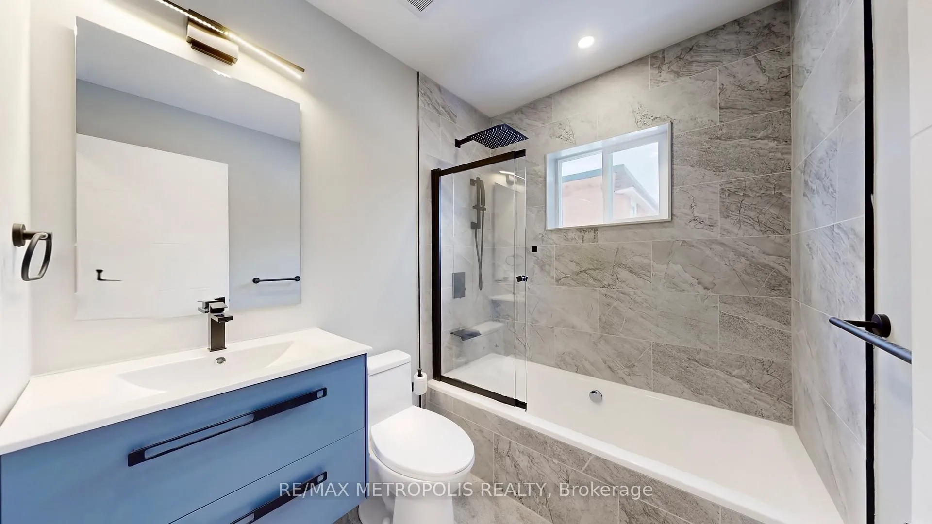 Photo 21 of 15 Eileen Avenue, Toronto, Rockcliffe-Smythe — HOMEH