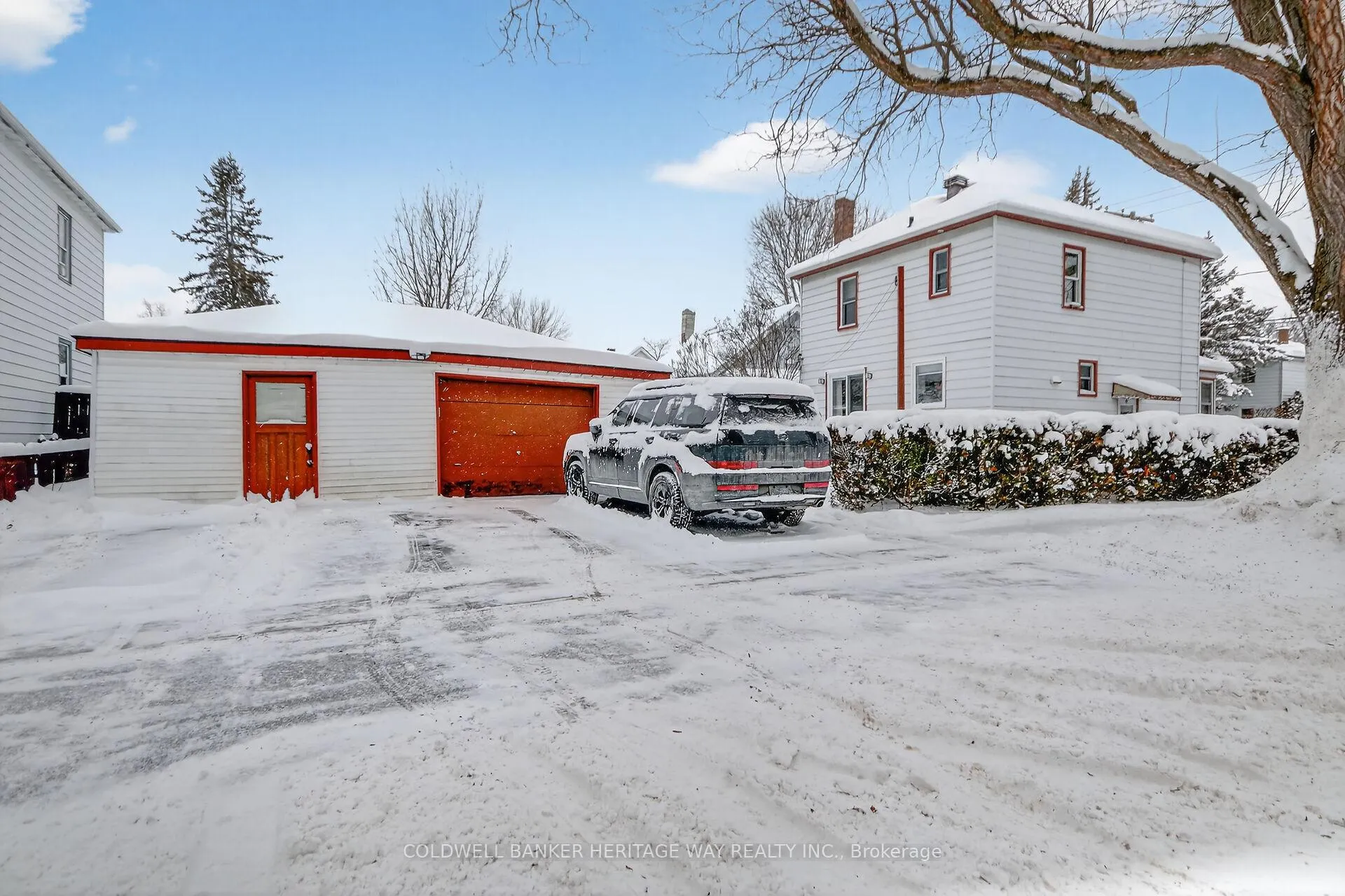 Photo 4 of 1009 Third Street E, Cornwall — HOMEH