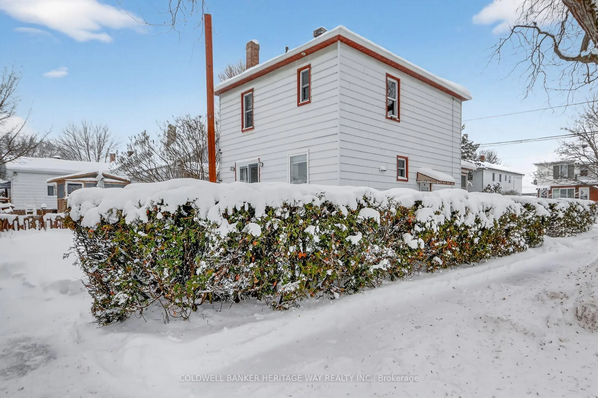 Photo 7 of 1009 Third Street E, Cornwall — HOMEH