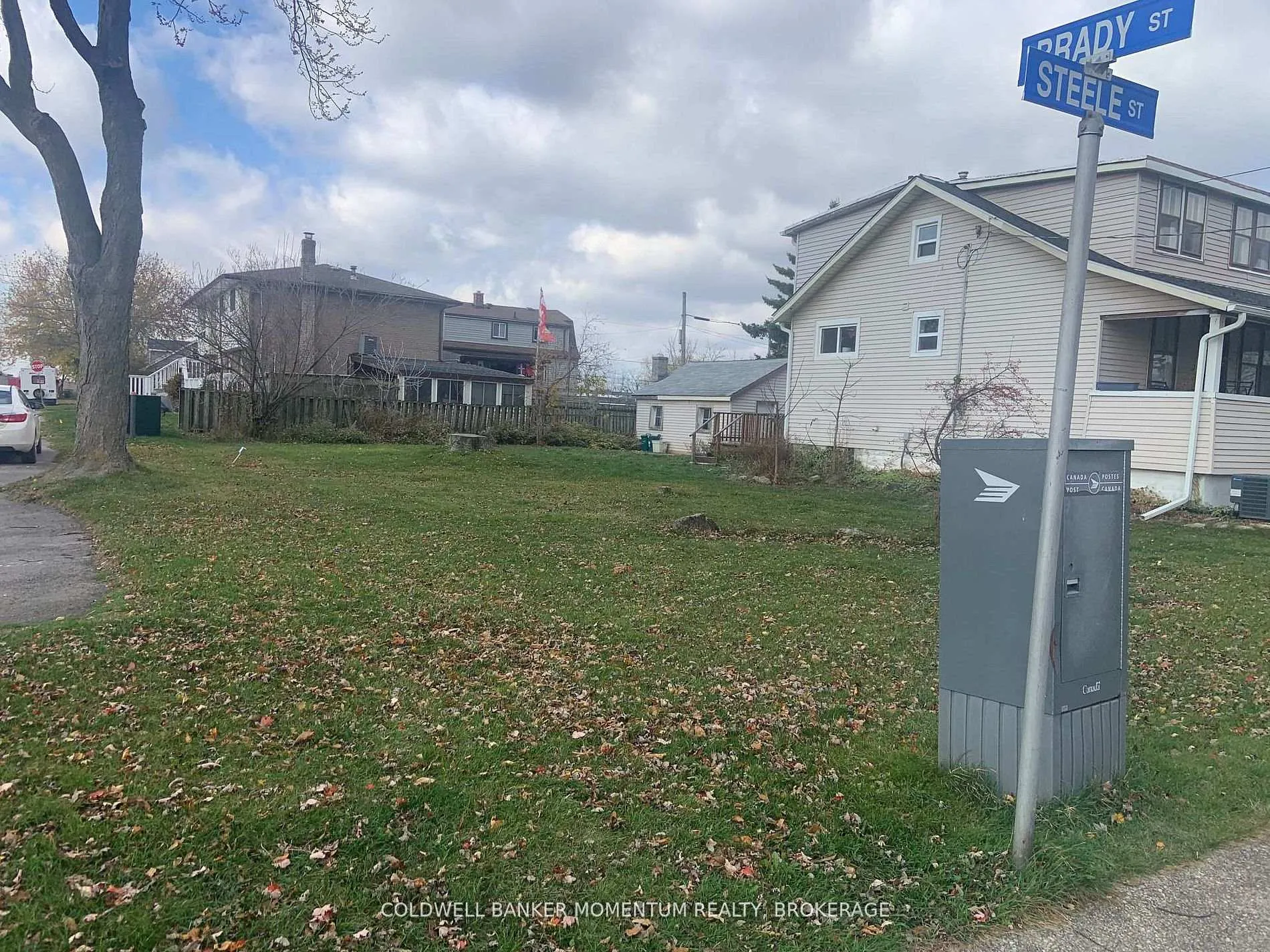 Photo 2 of 652 Steele Street, Port Colborne, Main Street — HOMEH