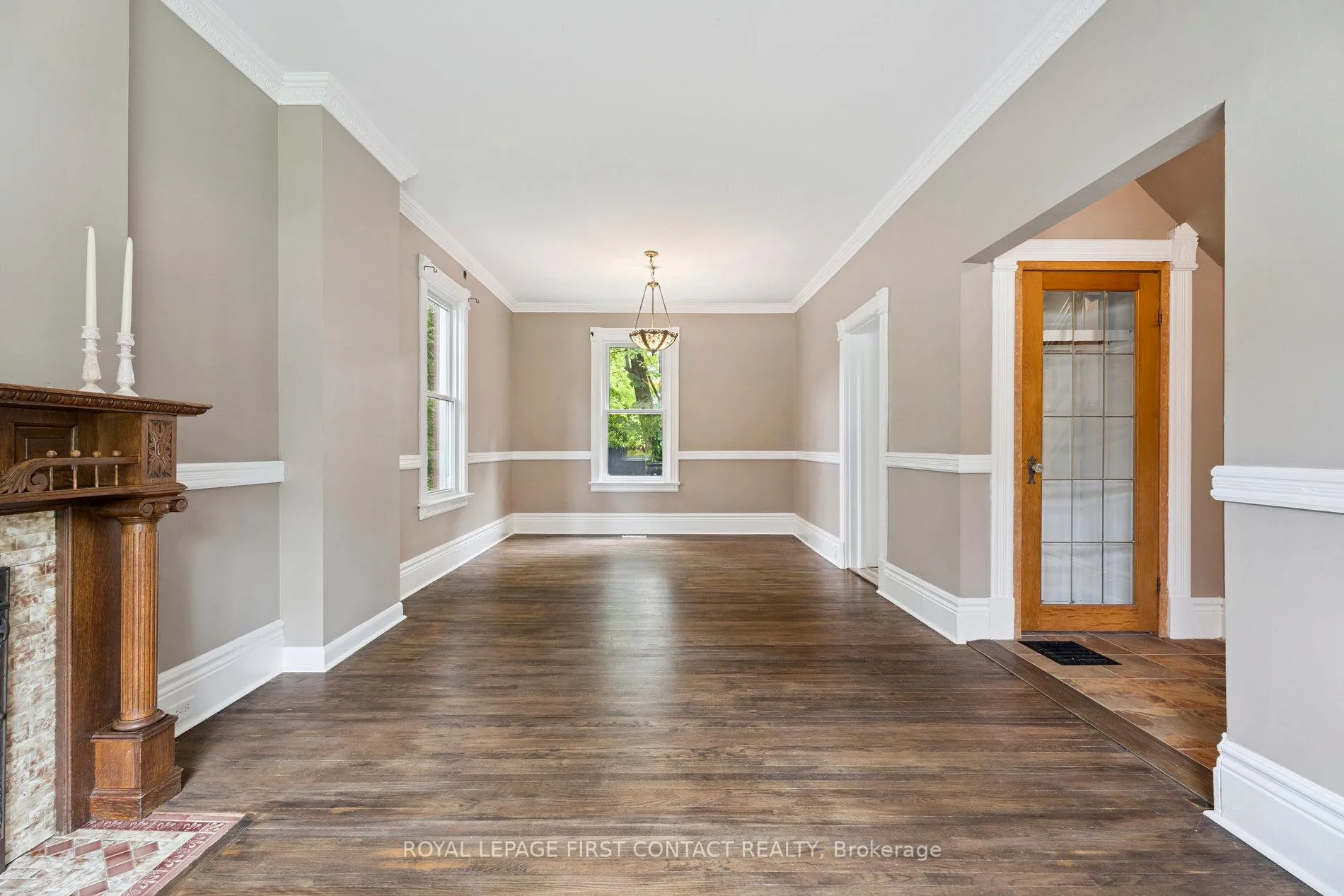 Photo 10 of 55 Burton Avenue, Barrie, Allandale — HOMEH
